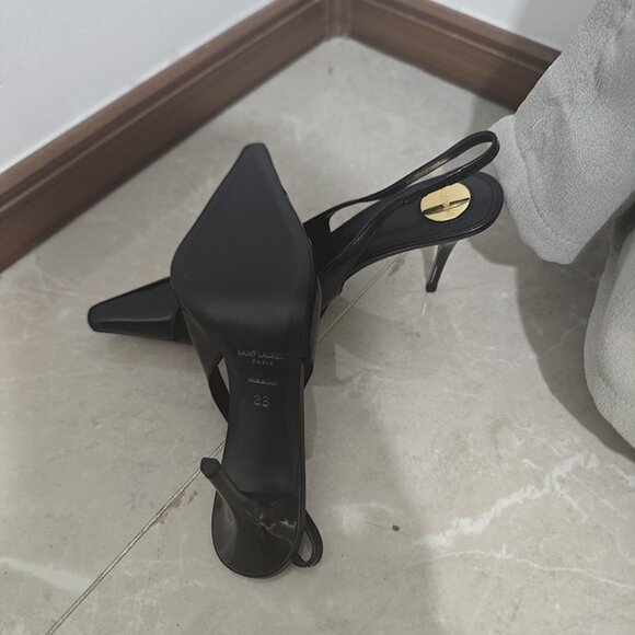 Black Pointed-Toe Pumps With Saint Laurent Logo - Picture 4 of 6